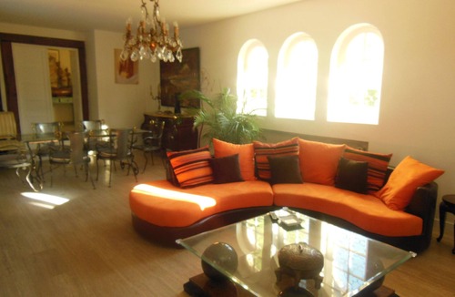 Les Baraques Apartment | APPT 150M2 IN CHARMING HOUSE (Upper House)