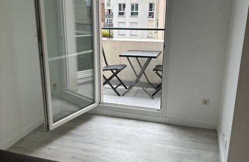 Saint-Denis Apartment | Appt 2p, Proche Nouvelle Station Pleyel St Denis M14
