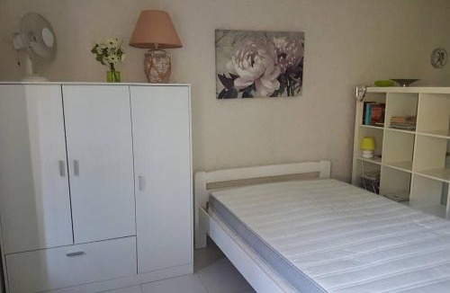 Amelie-les-Bains-Palalda Apartment | Appt agréable et calme vue sur montagnes