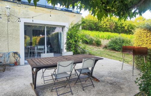 Lieuran-Cabrieres Apartment | Appt Avec Jardin Prive
