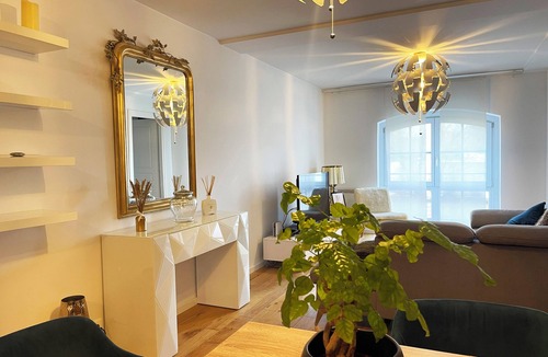 Centre-Ville Apartment | Appt. Chic & Cosy Hyper Centre Historique/tribunal