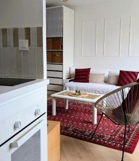 Bastide Apartment | Appt lumineux refait à neuf, vers place Stalingrad