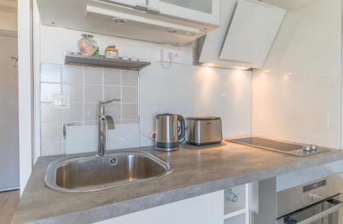 Sete Apartment | Appt t2 cabine clim parking privée vu mer