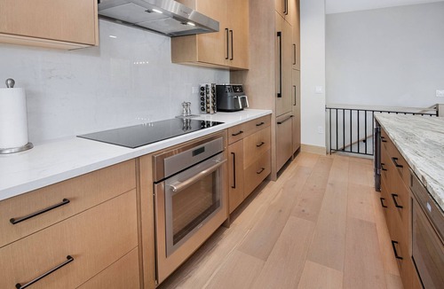 Avon Condo | Après on the River | Ski In/Out at ONE Riverfront | Unparalleled Convenience