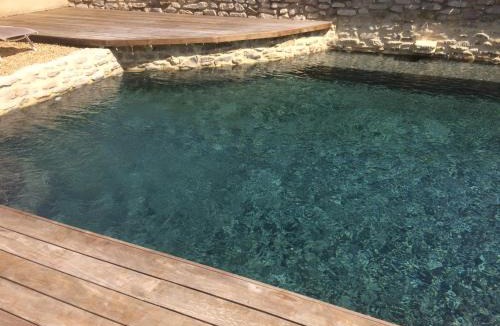 Saint-Laurent-des-Arbres Bed & Breakfast | Apres La Sieste