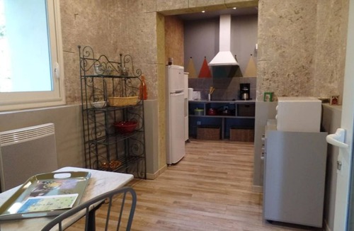 Sommieres House | Apricot Cottage