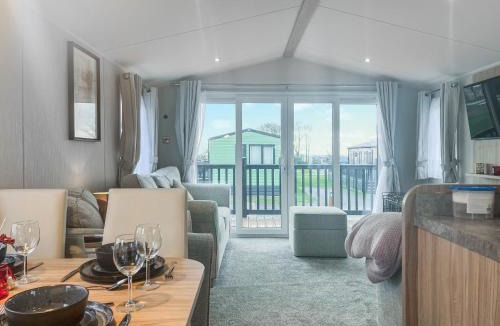 Fenny Bentley House | Apricus Lodge