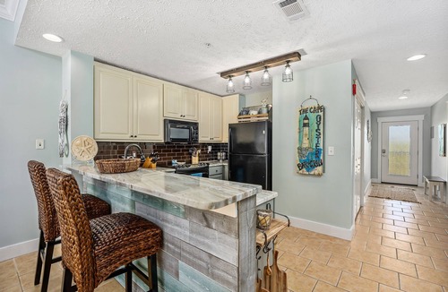 Mexico Beach Condo | April 11-17 Reduced! Oceanview, Pool & Spa!