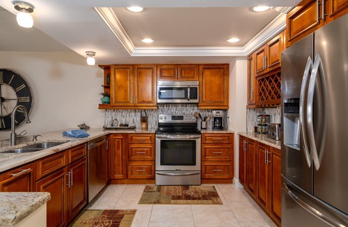 Indian Rocks Beach Condo | April 12-25th SPECIAL- Direct Beachfront Reef Club Luxury- Million View Bchfront