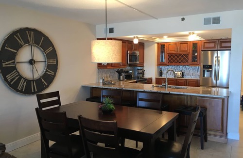 Indian Rocks Beach Condo | April 12-25th SPECIAL- Direct Beachfront Reef Club Luxury- Million View Bchfront