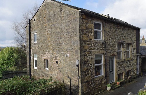 Giggleswick Cottage | April Cottage - UK2152