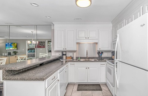 Surfside Beach Condo | APRIL REDUCED! ENJOY THIS TOP 10 CONDO! YOU WILL LOVE THE VIEW!