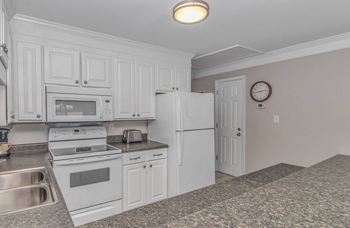 Surfside Beach Condo | APRIL REDUCED! ENJOY THIS TOP 10 CONDO! YOU WILL LOVE THE VIEW!