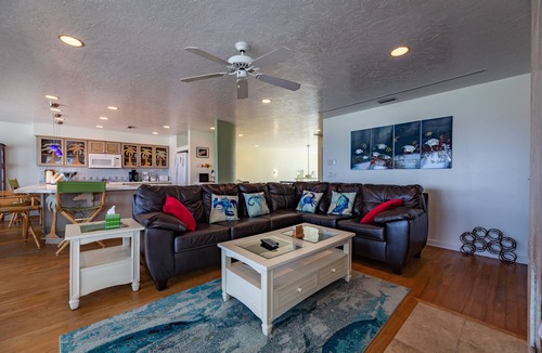 Anna Maria House | APRIL SPECIALS ,BEACHFRONT, PRIVATE BEACH ON THE WATERFRONT, Bring your dog,