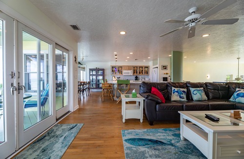 Anna Maria House | APRIL SPECIALS ,BEACHFRONT, PRIVATE BEACH ON THE WATERFRONT, Bring your dog,