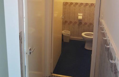 Great Yarmouth Apartment | Apsley 1 Flat Sleeps 4 with Near Beach