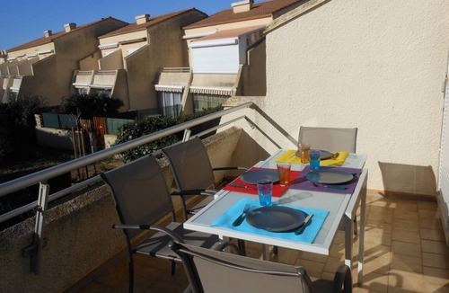 Marseillan Plage Apartment | APT 2 ROOMS MEZZANINE 28M2 + TERRASSE 10M2 REF 4038