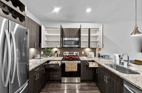 McKinney Apartment | Apt 346 · Luxury King Free Parking Hwy121