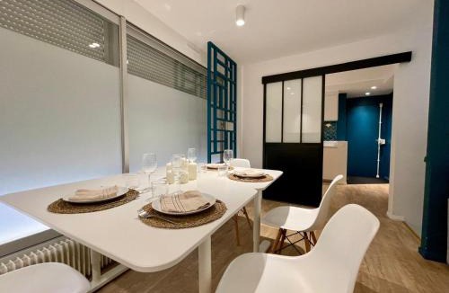 Bonne-Nouvelle Apartment | Apt 4 Guests Moderne Place Breteuil