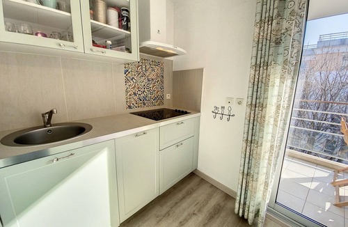 Cagnes-sur-Mer Apartment | Apt 4 ppl modern and bright, nice terrace, pool