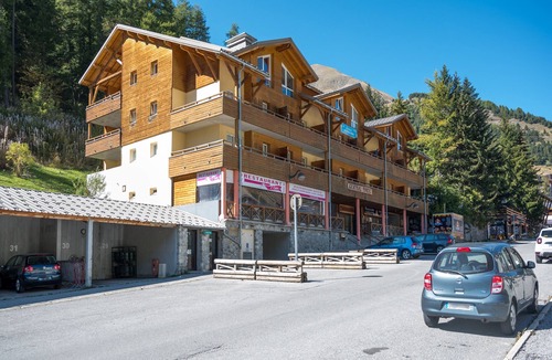 Allos Apartment | Apt 6 ppl with balcony