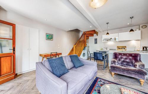 Jaulgonne House | Apt B