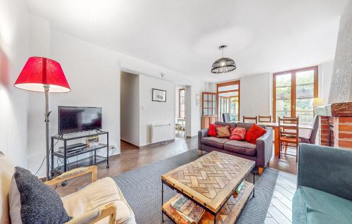 Jaulgonne House | Apt C