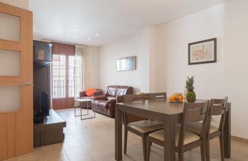 Creixell Apartment | Apt Costa Dorada 2 by MarCalma