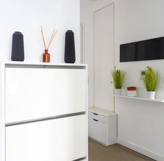 Le Plessis-Robinson Apartment | Apt cosy 6P Terrasse privee 10min Paris RER