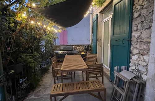 Menglon House | Apt de 75m2 Refait à Neuf au rdc Dune Maison Chic