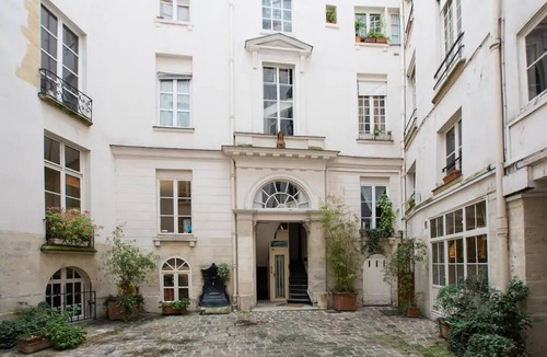 Sorbonne Apartment | Apt de Charme Rue St André des Arts