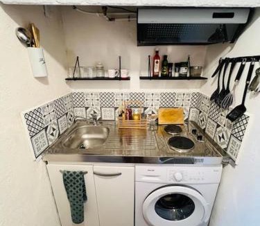 Valenciennes Apartment | Apt Des Artistes, 3 min À Pied Gare et Centre