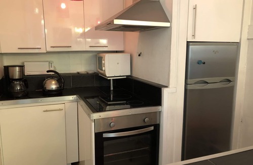 Quartier Vieux Marche-Cathedrale Apartment | Apt. in Rouen, 3/5 people, 93 sq.m, fireplace, terrace, quiet, easy parking