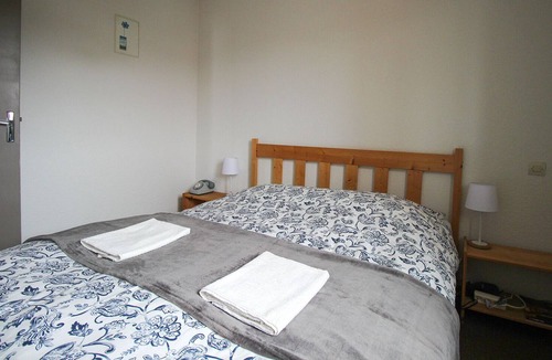 Saint-Pierre-dels-Forcats Ski Chalet | Apt Le Roc Blanc at the foot of the slopes