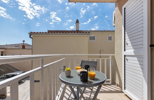 Bili brig Apartment | Apt Matteo Near the beach Balcony