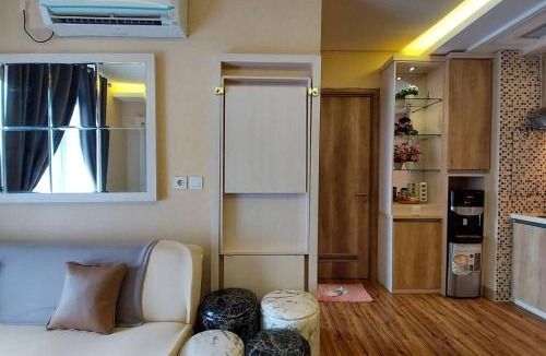 Ragunan Apartment | Apt Pejaten Park 1 BR Brown with Netflix, DisneyHot & Swimming Pool