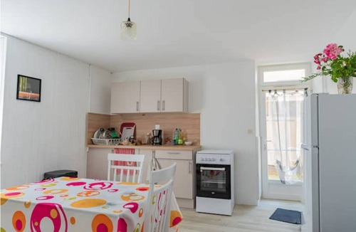 Saint-Honore-les-Bains Apartment | Apt T2 - Downtown - Logis des Thermes (2)