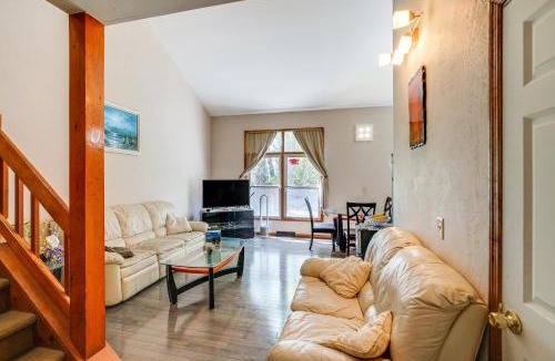 Guilderland Center Apartment | Apt within Townhome Albany Estate with Yard Access