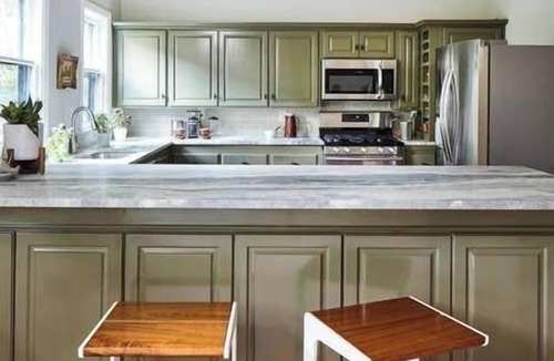Crestline Heights Apartment | Apt2@EdenBrae - Walkable Southern Gothic Mansion