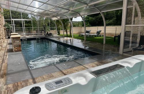 El Burgo de Osma Apartment | Aptos LA QUIMERA DE AITANA Piscina todo el año