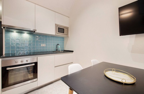El Parc i la Llacuna del Poblenou Apartment | Aqua Apartment by Olala Homes