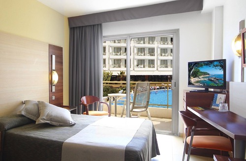 Santa Susanna Hotel | AQUA Hotel Aquamarina & Spa