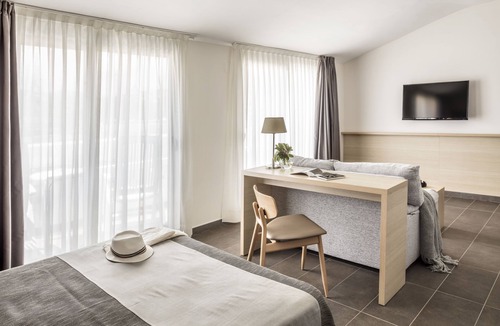 Santa Susanna Hotel | AQUA Hotel Aquamarina & Spa