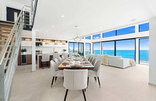 Les Terres Basses Villa | Aqua Rock Summary: Vi