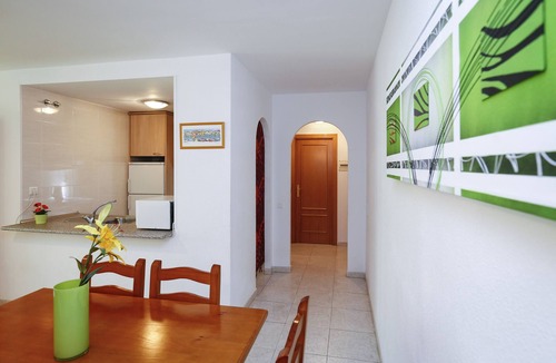 La Pineda Apartment | AQUAMARINA E HomeStay by Turismar
