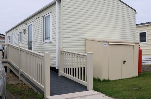 Seasalter Apartment | Aquamarine