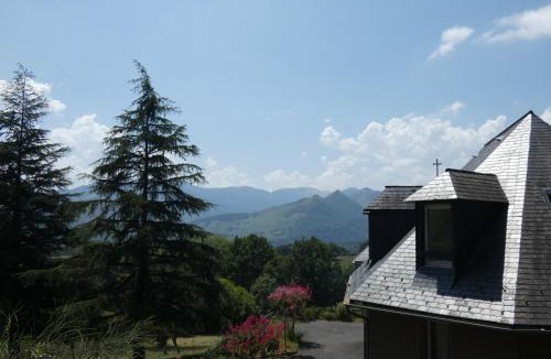 Bartres Apartment | Aquero-accueil