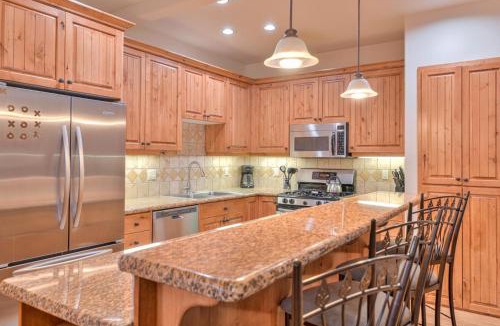 Sunriver Apartment | Aquila Lodge - Unit 5