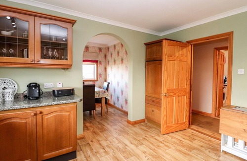 Baleshare Cottage | Ar Dachaigh