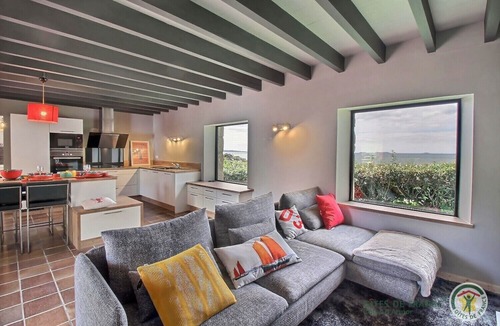 Trevou-Treguignec House | Ar Men - Trevou Treguignec